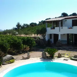 Domo De Resteblas Bed & Breakfast Berchidda