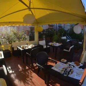 https://bed-and-breakfast-i-vicoletti-di-napoli.hotels-amalfi.com